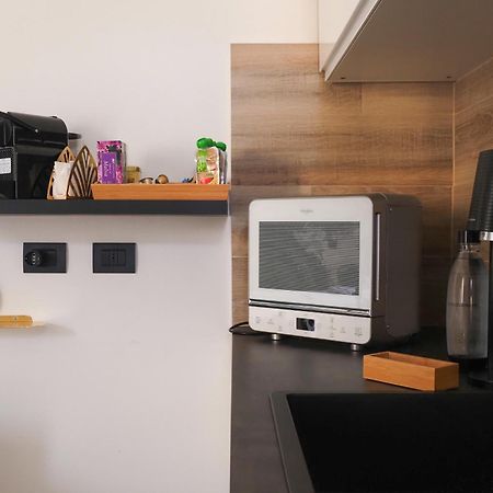 Charming Studio In The Heart Of China Town Milano Eksteriør billede