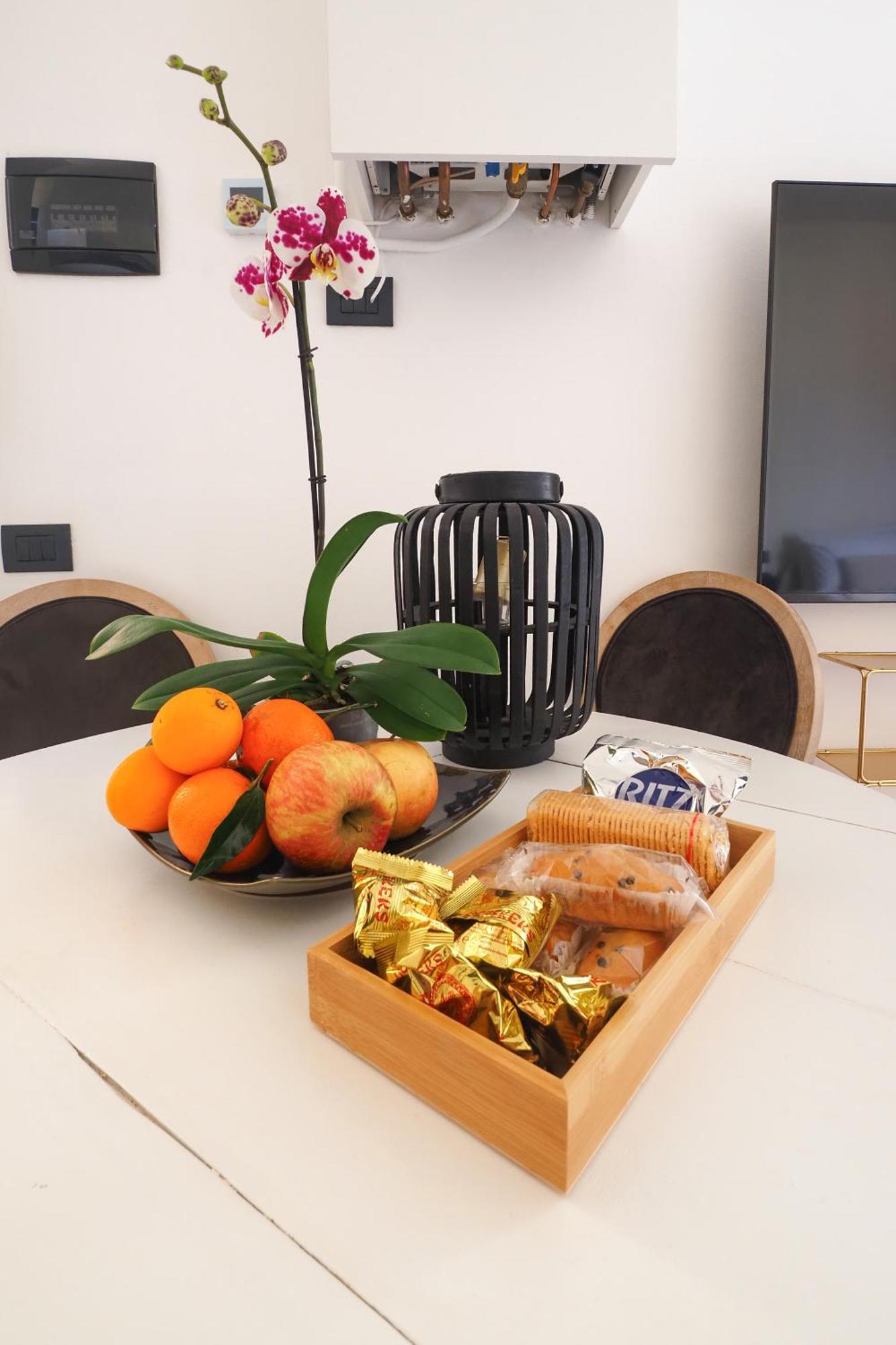 Charming Studio In The Heart Of China Town Milano Eksteriør billede